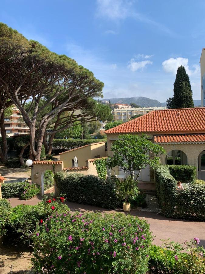 Hotel Beau Rivage Le Lavandou Eksteriør billede