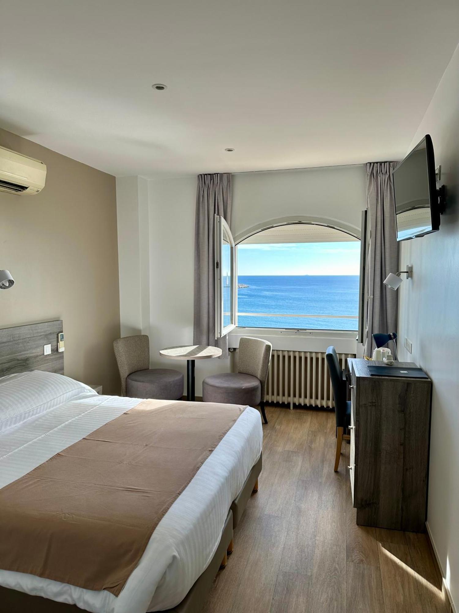 Hotel Beau Rivage Le Lavandou Eksteriør billede