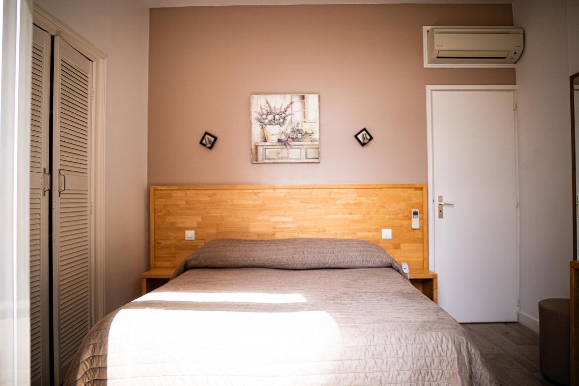 Hotel Beau Rivage Le Lavandou Eksteriør billede